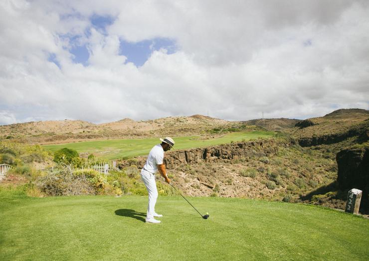 Der NEW Course kommt zurück mit 18 Löchern Salobre Hotel Resort & Serenity Maspalomas Der NEW Course kommt zurück mit 18 Löchern Salobre Hotel Resort & Serenity Maspalomas