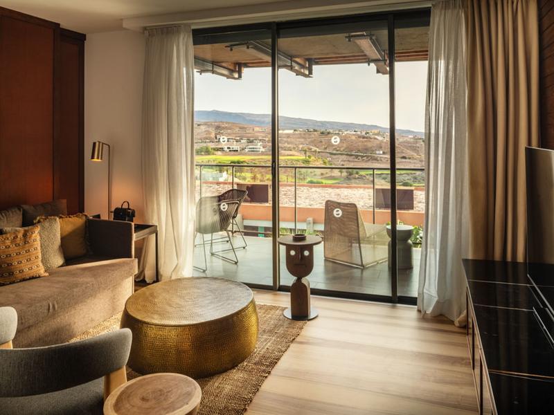 Deluxe Panoramablick Suite mit Dachterrasse und Whirlpool Salobre Hotel Resort & Serenity Maspalomas Deluxe Panoramablick Suite mit Dachterrasse und Whirlpool Salobre Hotel Resort & Serenity Maspalomas